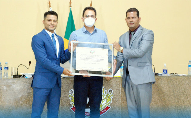 Homenagem do Legislativo - Foto: Allan Gomes Campos
