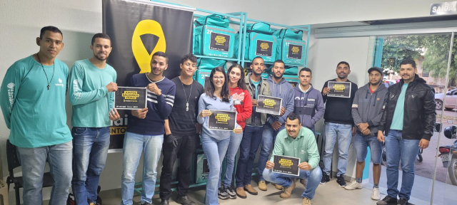 Motoboys que participaram da ação - Foto: GRS Unaí