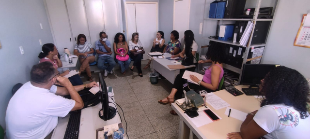 Comitê Regional de Arboviroses reunido com os técnicos municipais de Pirapora