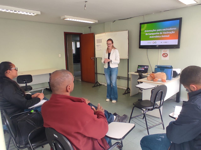 2023.07.12-juizdefora-capacitaçãocampanhaantirrabica3