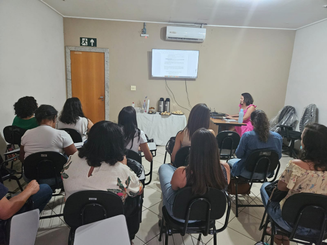 Fernanda Ferreira Soares Pires, referência técnica em IST/Aids da Regional de Saúde de Itabira