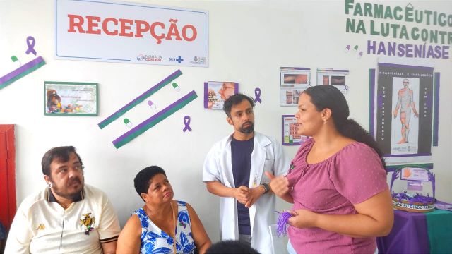 Ana Amélia Dias, a referência técnica em hanseníase Ana Amélia Dias, abordou o tema hanseníase na farmácia central de Juiz de Fora