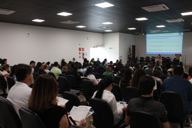 II Workshop para Controle da Hanseníase e Tuberculose realizado em Governador Valadares 