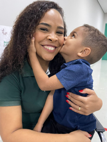 Joyce da Silveira Souza Cordeiro, coordenadora da Atenção Primária da SMS de Visconde do Rio Branco, tem dois filhos, Davi Luiz, de oito anos; e Gustavo, de 1 ano e 5 meses