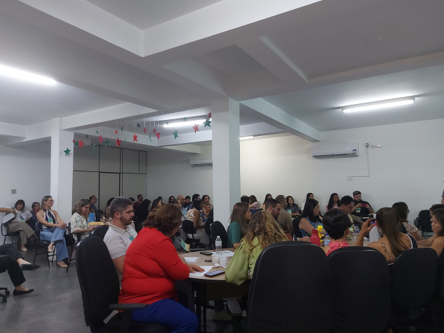 20.12.2024-Regionaliza SES Governador Valadares3-Geovana Ferreira